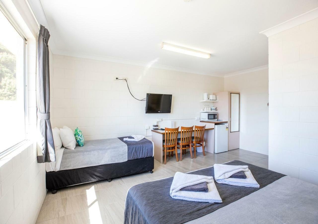 Banjo Paterson Motor Inn Τάουνσβιλ Εξωτερικό φωτογραφία