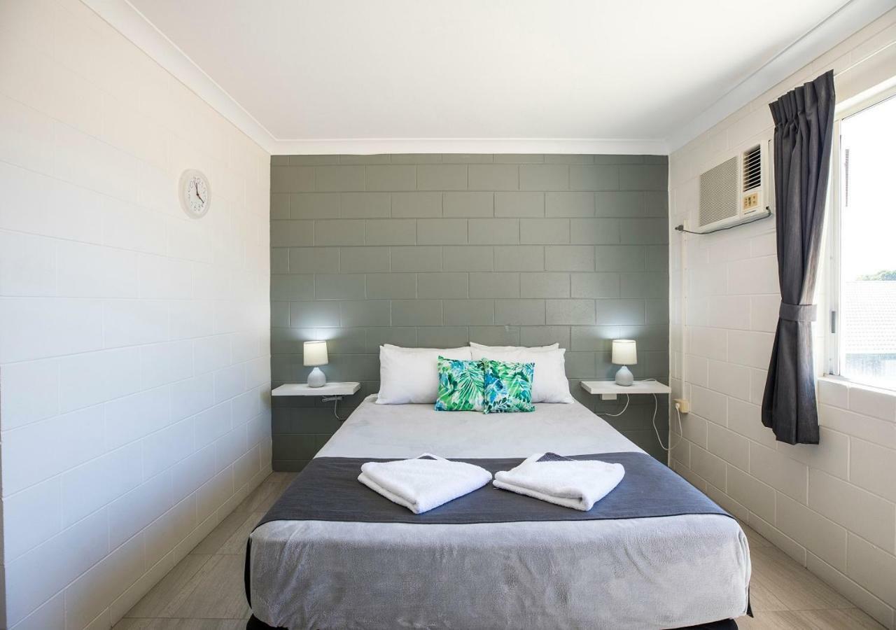 Banjo Paterson Motor Inn Τάουνσβιλ Εξωτερικό φωτογραφία